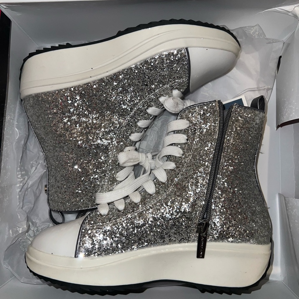 Girls Vince Camuto Silver Glitter Sneakers